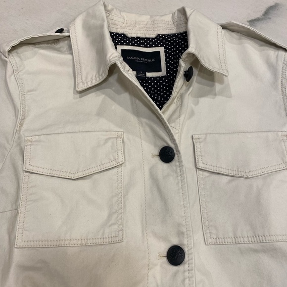 Banana Republic Utility Jacket Size Small Beige Button Up NWT - Picture 2 of 11